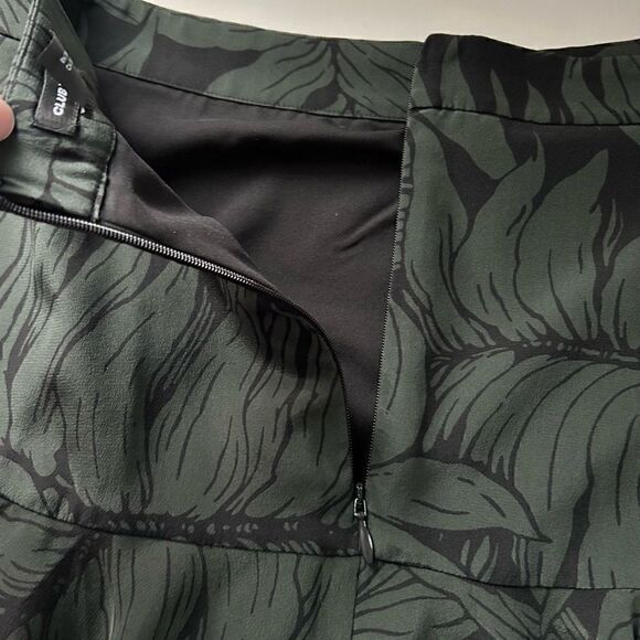 Club Monaco Green Black Palm Leaf Silk Mini Skirt Size 4 - Picture 4 of 8